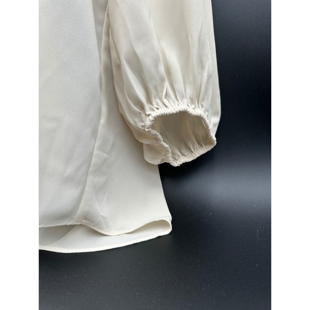 Cato EST 1946 Womens Blouse Size Small V‎ Neck Long Sleeve Button Up Casual - Picture 3 of 11